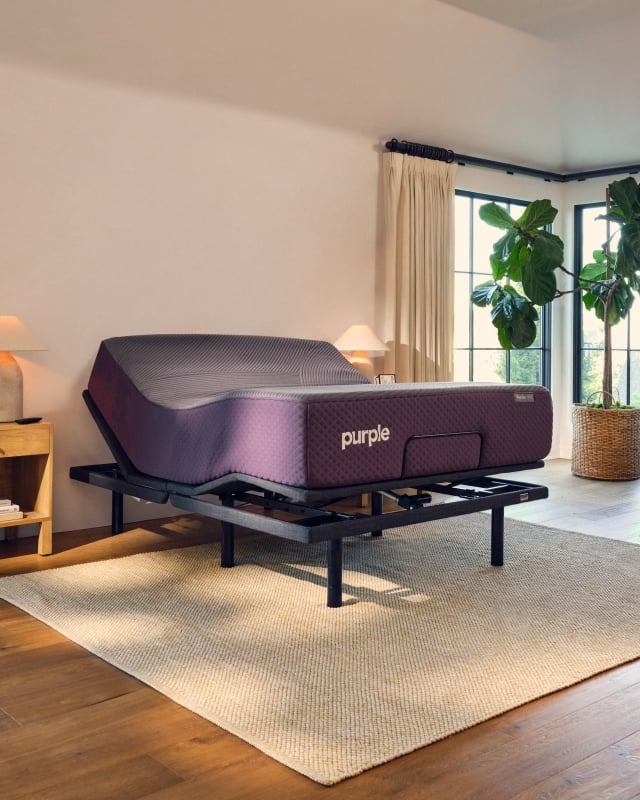Purple mattress on Premium Plus Smart Base